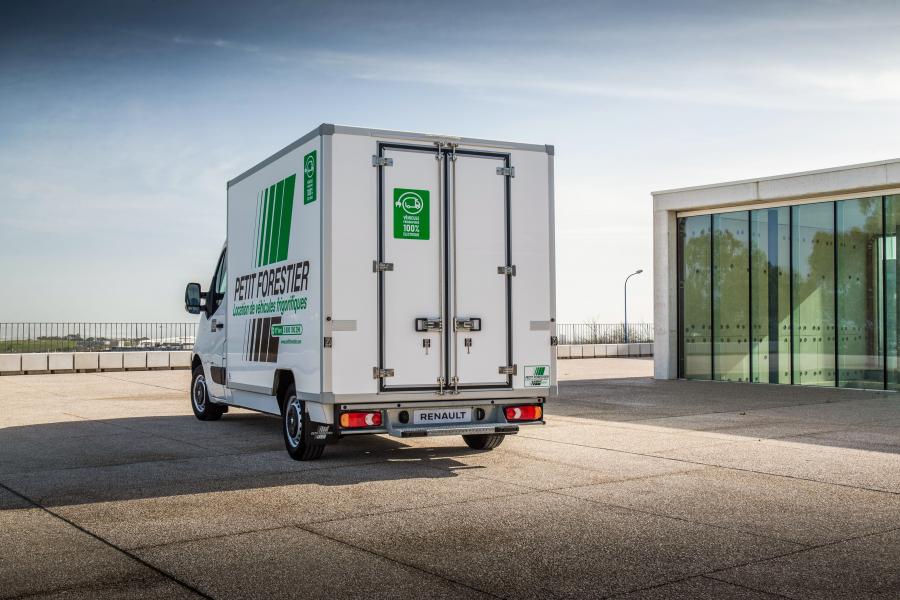  Renault Master Z.E. Cab Chassis 2018 года  (фото 8 из 8)